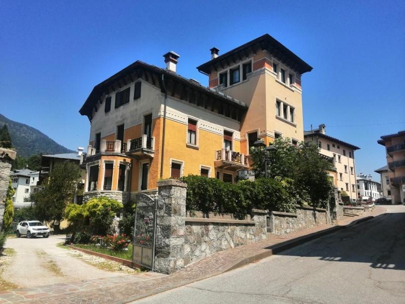 VILLA ESTER -Residenze dolomitiche- Pieve di Cadore Esterno foto